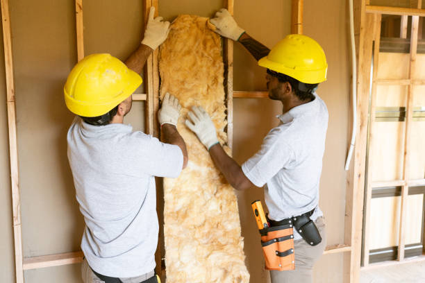 Best Insulation Repair Services  in Eastmont, WA