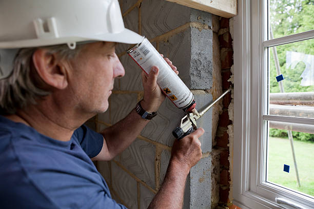 Best Professional Insulation Contractor  in Eastmont, WA